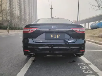 Ford Taurus 2020, 136000 км, за 78800 CNY