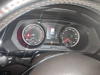 Volkswagen Tiguan L 2017, 48400 км, за 56600 CNY - фото 8