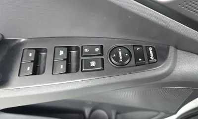 Hyundai Ioniq 2018, 141561 км, за 12200000 KRW - фото 28