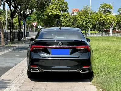 Toyota Avalon 2023, 33000 км, за 133800 CNY - фото 3