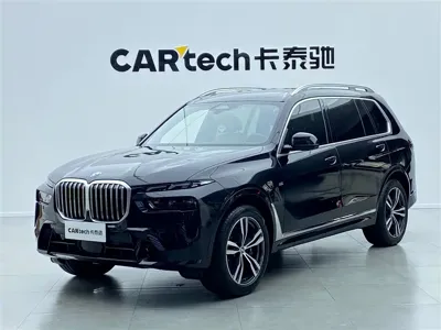 BMW X7 · 2023 год