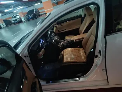 Lexus ES 2016, 98400 км, за 105399 CNY - фото 16