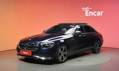 Mercedes-Benz E-Class · 2022 год