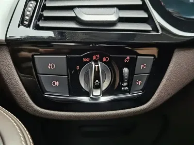 BMW 5 Series 2019, 72500 км, за 140800 CNY - фото 21