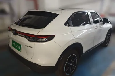 Honda Vezel 2023, 12800 км, за 124307.67 CNY