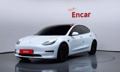 Tesla Model 3 · 2020 год