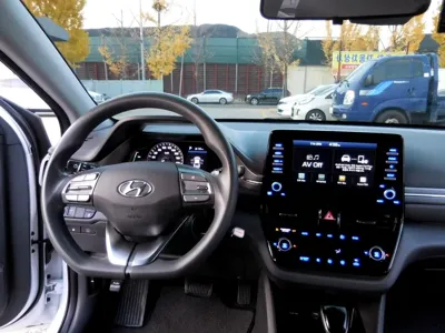 Hyundai Ioniq 2020, 328055 км, за 8790000 KRW - фото 16