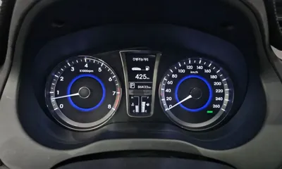 Hyundai Grandeur 2012, 86433 км, за 6200000 KRW - фото 8