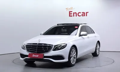 Mercedes-Benz E-Class · 2017 год