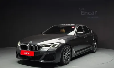 BMW 5-Series · 2021 год