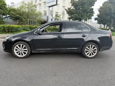 Volkswagen Sagitar 2012, 90000 км, за 16500 CNY