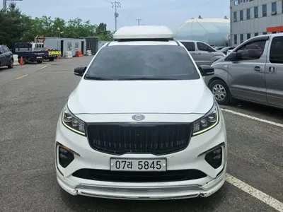 Kia Canival 2019, 136000 км, за 15000000 KRW - фото 2