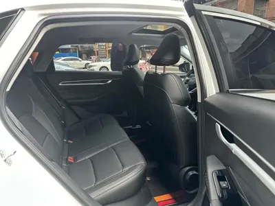 Geely Emgrand 2026, 2000 км, за 54800 CNY - фото 9