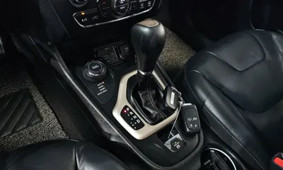Jeep Cherokee 2016, 132771 км, за 7300000 KRW - фото 9