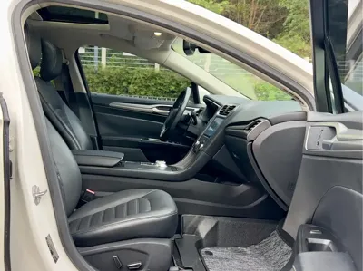 Ford Mondeo 2017, 60000 км, за 45800 CNY - фото 9