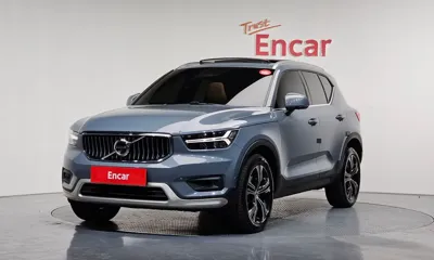 Volvo XC40 · 2022 год