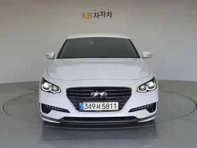 Hyundai Grandeur 2018, 74788 км, за 17800000 KRW