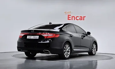 Hyundai Grandeur 2016, 67033 км, за 9550000 KRW