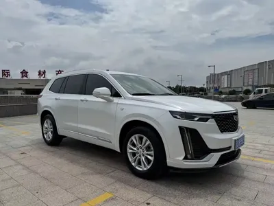 Cadillac XT6 2021, 60000 км, за 129800 CNY