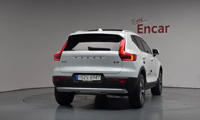 Volvo XC40 2023, 21171 км, за 36000000 KRW