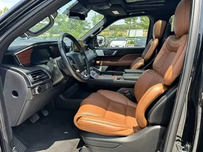Lincoln Navigator 2019, 140000 км, за 318000 CNY - фото 11