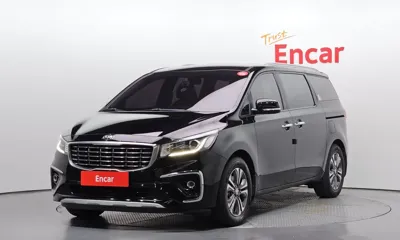 Kia Canival · 2020 год