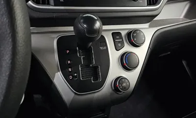 Kia Ray 2022, 52954 км, за 9000000 KRW - фото 9