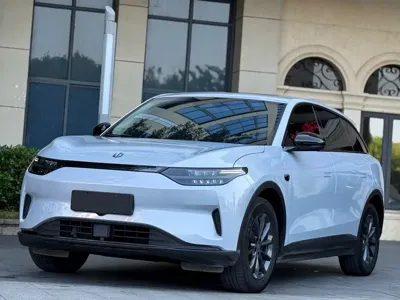 Leapmotor Leapmotor C11 · 2023 год