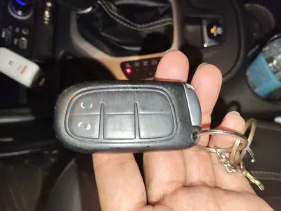 Jeep Cherokee 2016, 64600 км, за 41256.88 CNY - фото 9