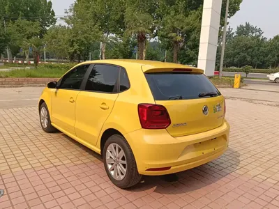 Volkswagen Polo 2014, 80000 км, за 25800 CNY - фото 15
