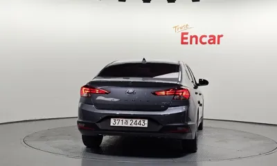 Hyundai Avante 2020, 60673 км, за 13500000 KRW - фото 4