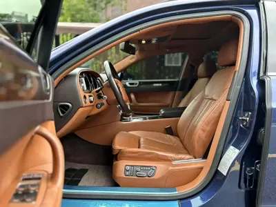 Bentley Flying Spur 2012, 66000 км, за 350000 CNY - фото 8