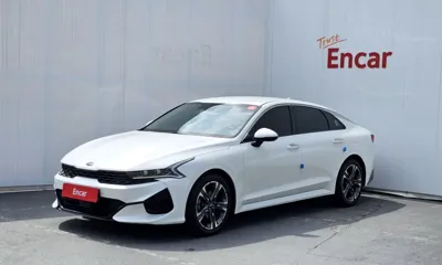 Kia K5 · 2021 год