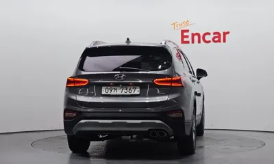Hyundai Santafe 2019, 163758 км, за 15200000 KRW
