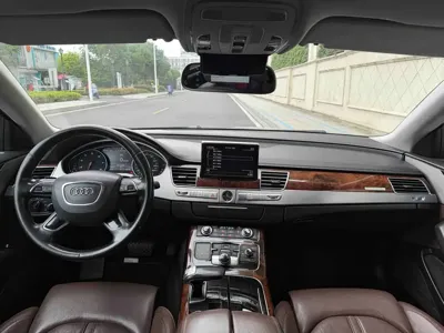 Audi A8 2012, 180000 км, за 61600 CNY - фото 8