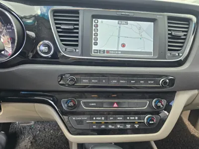 Kia Canival 2018, 162145 км, за 9500000 KRW - фото 12