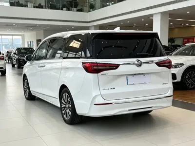 Buick GL8 2021, 45000 км, за 215000 CNY - фото 7