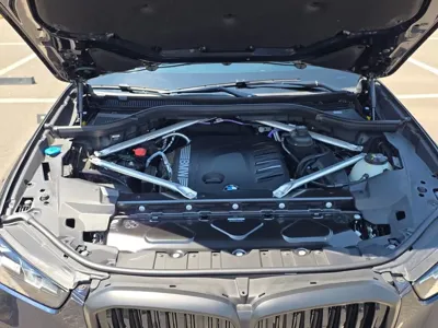 BMW X5 2025, 5780 км, за 139000000 KRW - фото 6