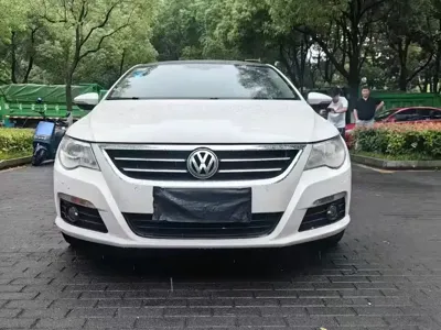 Volkswagen CC · 2011 год