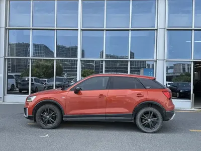 Audi Q2L 2021, 43000 км, за 63000 CNY