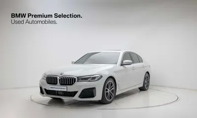 BMW 5-Series · 2022 год