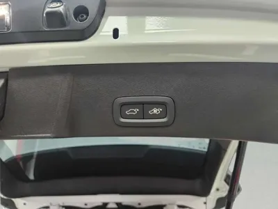 Volvo XC40 2025, 2496 км, за 43000000 KRW - фото 20