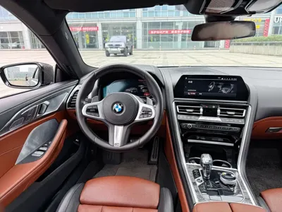 BMW 8 Series 2021, 81000 км, за 395000 CNY - фото 11