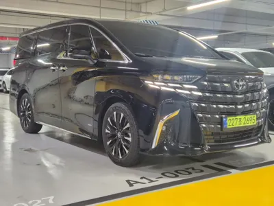 Toyota Alphard 2024, 3619 км, за 109900000 KRW