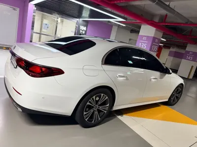 Mercedes-Benz E-Class 2025, 10000 км, за 50000000 KRW