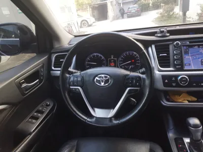 Toyota Highlander 2015, 129300 км, за 108574.9 CNY - фото 9