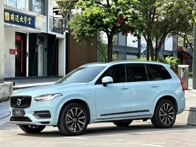 Volvo XC90 · 2018 год
