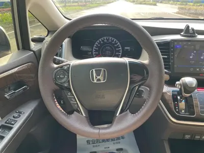 Honda Odyssey 2018, 110900 км, за 72800 CNY - фото 14