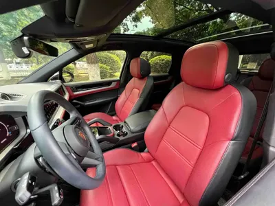 Porsche Cayenne 2024, 15000 км, за 668000 CNY - фото 25