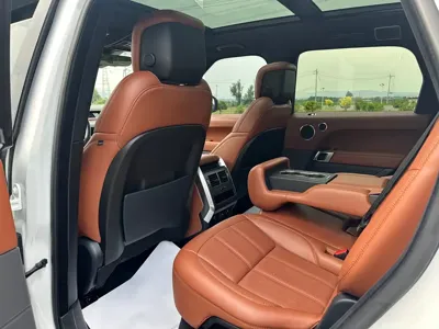 Land Rover Sport 2019, 90000 км, за 299800 CNY - фото 6